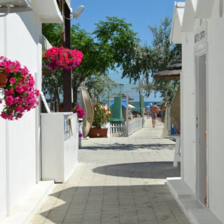 Dettaglio dei servizi dello stabilimento balneare partner dell’Hotel Caravel B&B